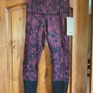 Lululemon Rebel Runner 23” New NWT SZ 4  black garnet leggings tights